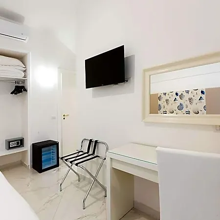 Bed & Breakfast Center 4*